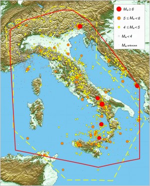 HOmogenized instRUmental Seismic catalog (HORUS)